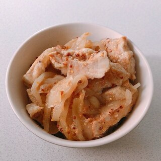 レンジで！豚肉と玉葱の粒マスタード和え